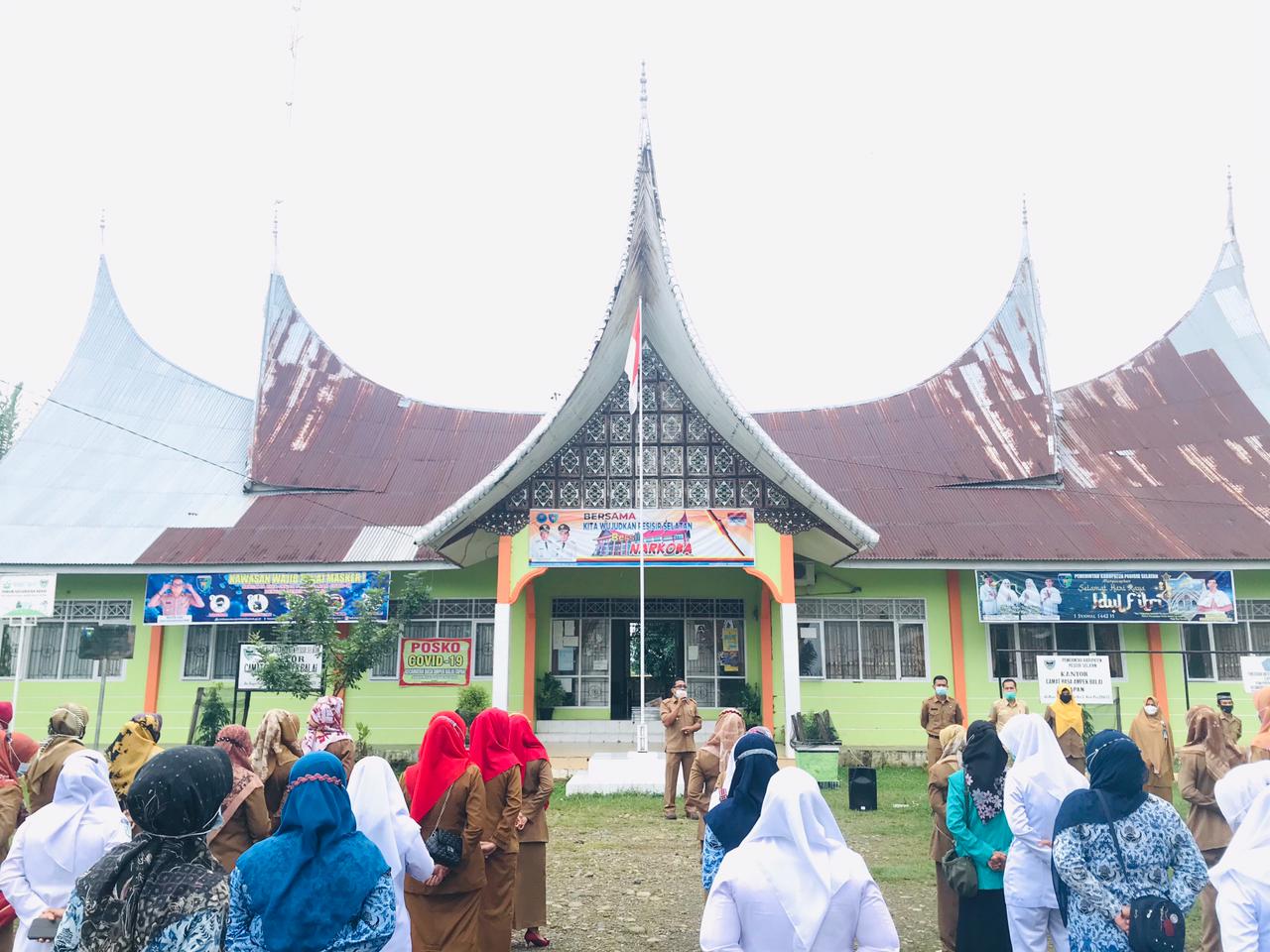 Apel Gabungan Bulanan di Kantor Camat Basa Ampek Balai Tapan